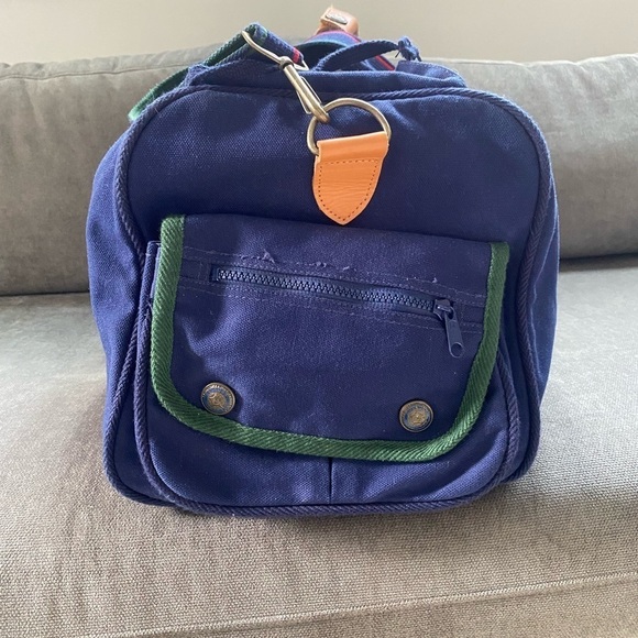 Vintage Colours by Alexander Julian Large Duffle Travel Bag - Picture 6 of 11